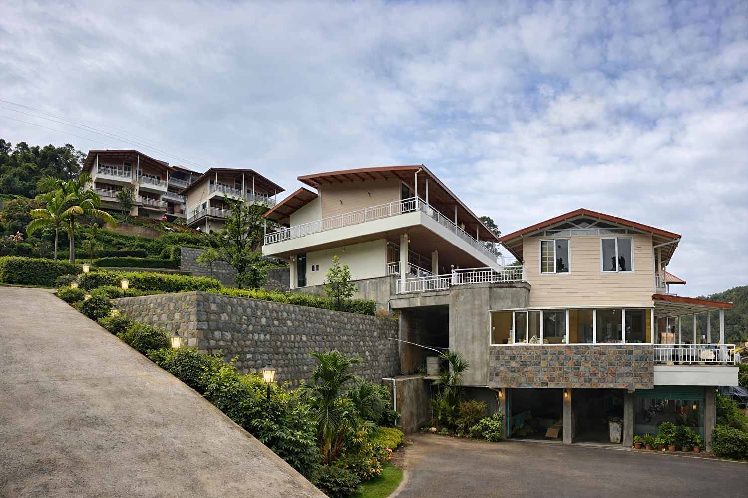 Best Resorts in Bhimtal with Swimming Pool