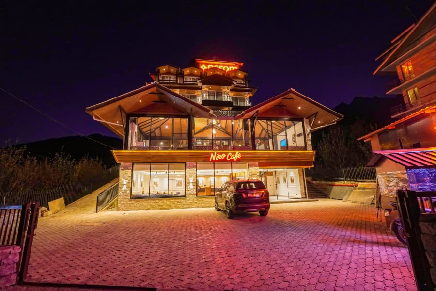 Luxury Hotel in Kullu Manali | Premium Stay with Scenic Himalayan Views