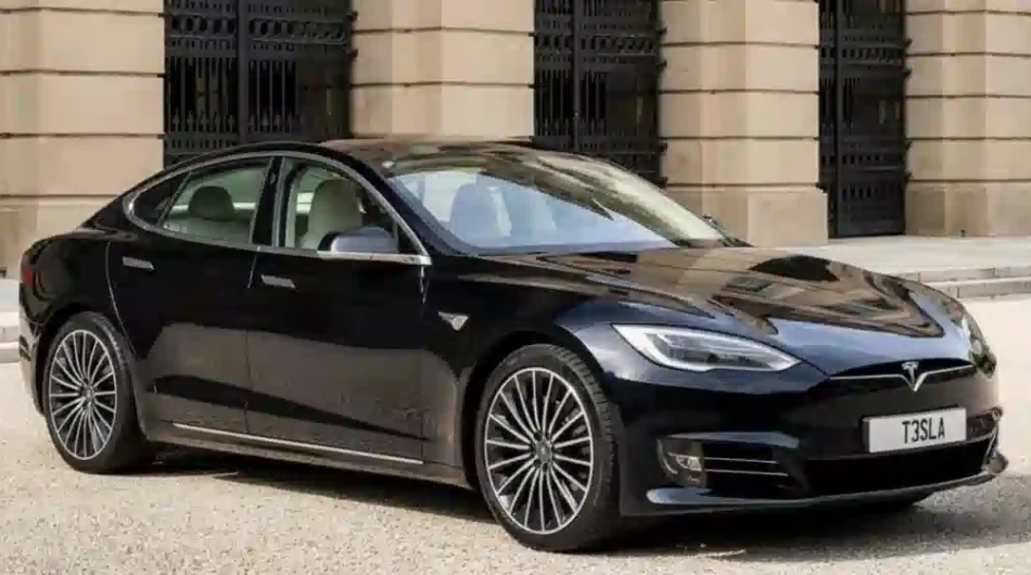 Limo Driver Luxury Car Paris