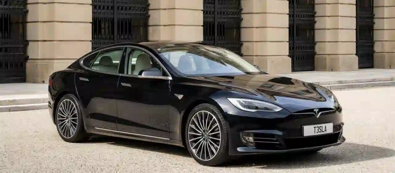 Limo Driver Luxury Car Paris