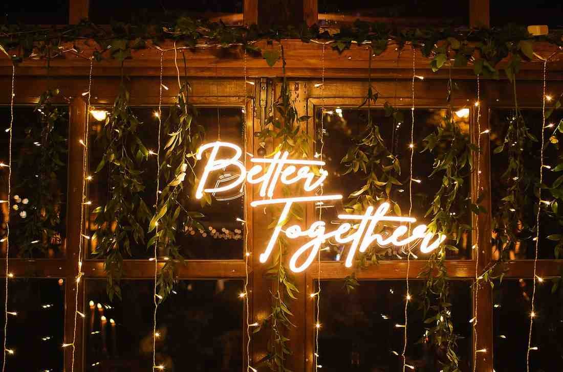 Affordable Brilliance: Cheap Neon Signs UK That Look Luxurious