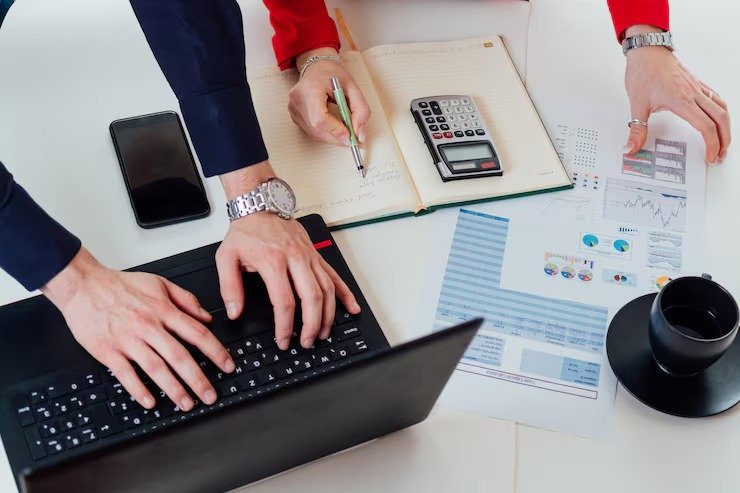 Payroll-Outsourcing-In-Canada