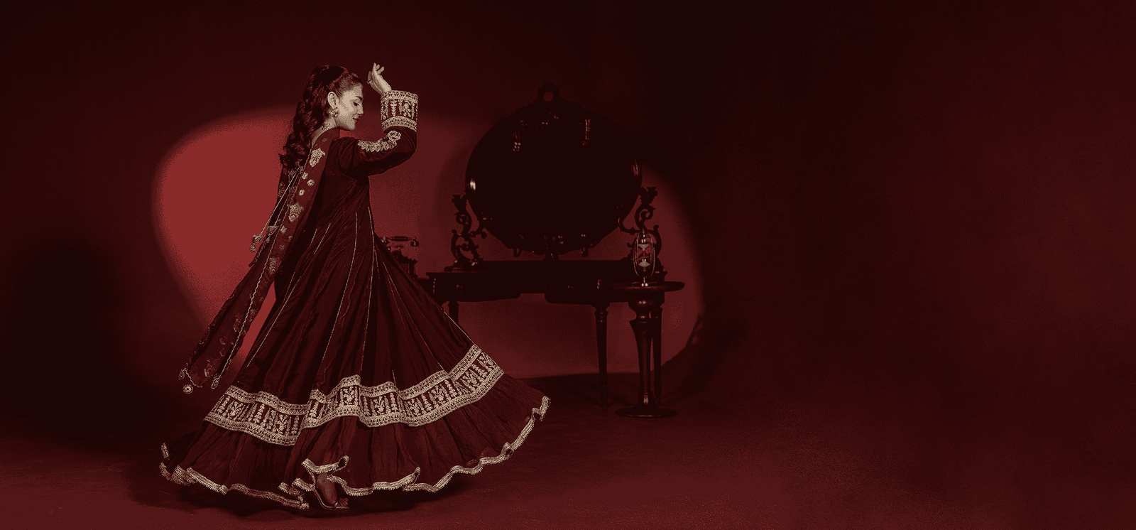 Buy Pakistani Dresses Online UK – Premium Designer Suits | Rang Jah