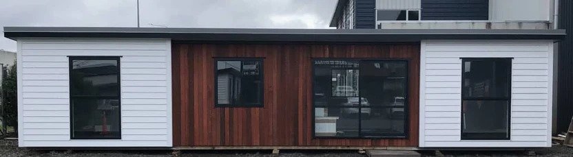 premium-tiny-home-deluxe-1-v2_1