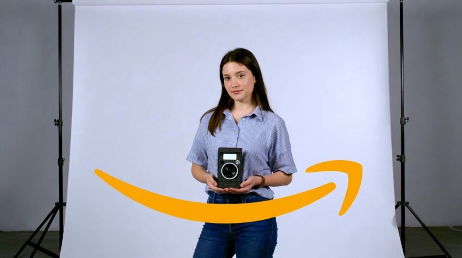 I-will-do-amazon-any-product-images-video-with-model-7