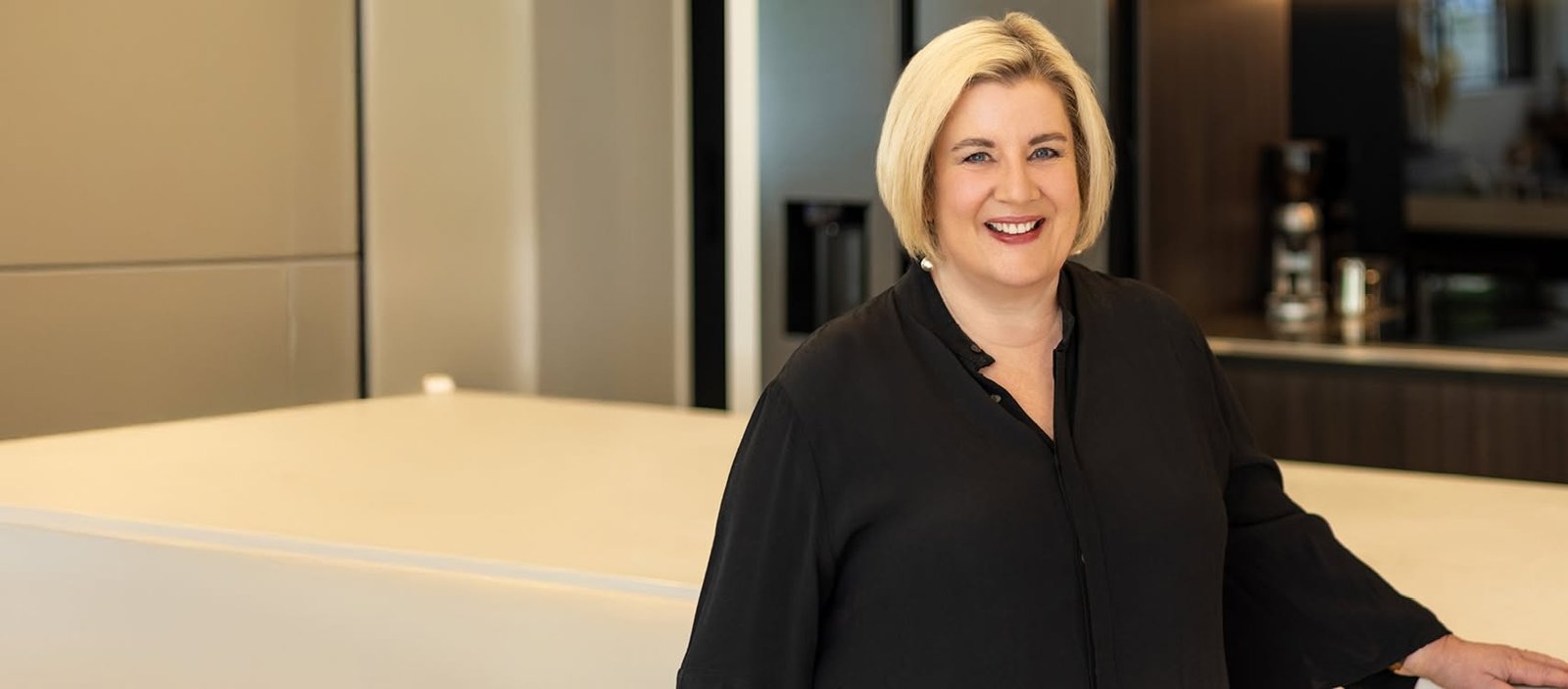 Harcourts: Helen Thomson