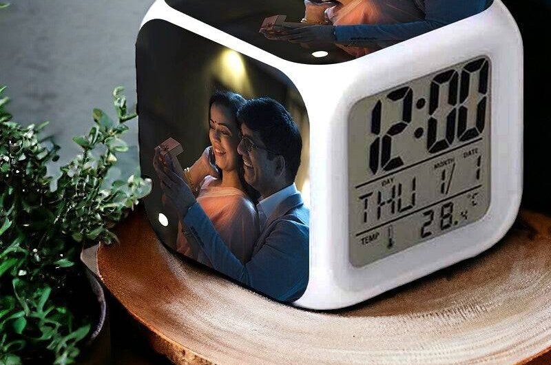 Romantic Birthday Gifts for Wife With Same Day