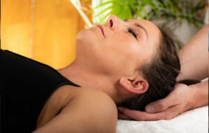 Sciatica-Massage-Therapist-Near-Me