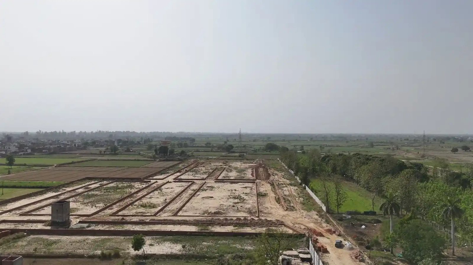Fully MDA approved gated society plots in Eden Garden Meerut